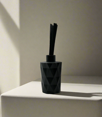 Priestley's Diamond Diffuser - Matte Black